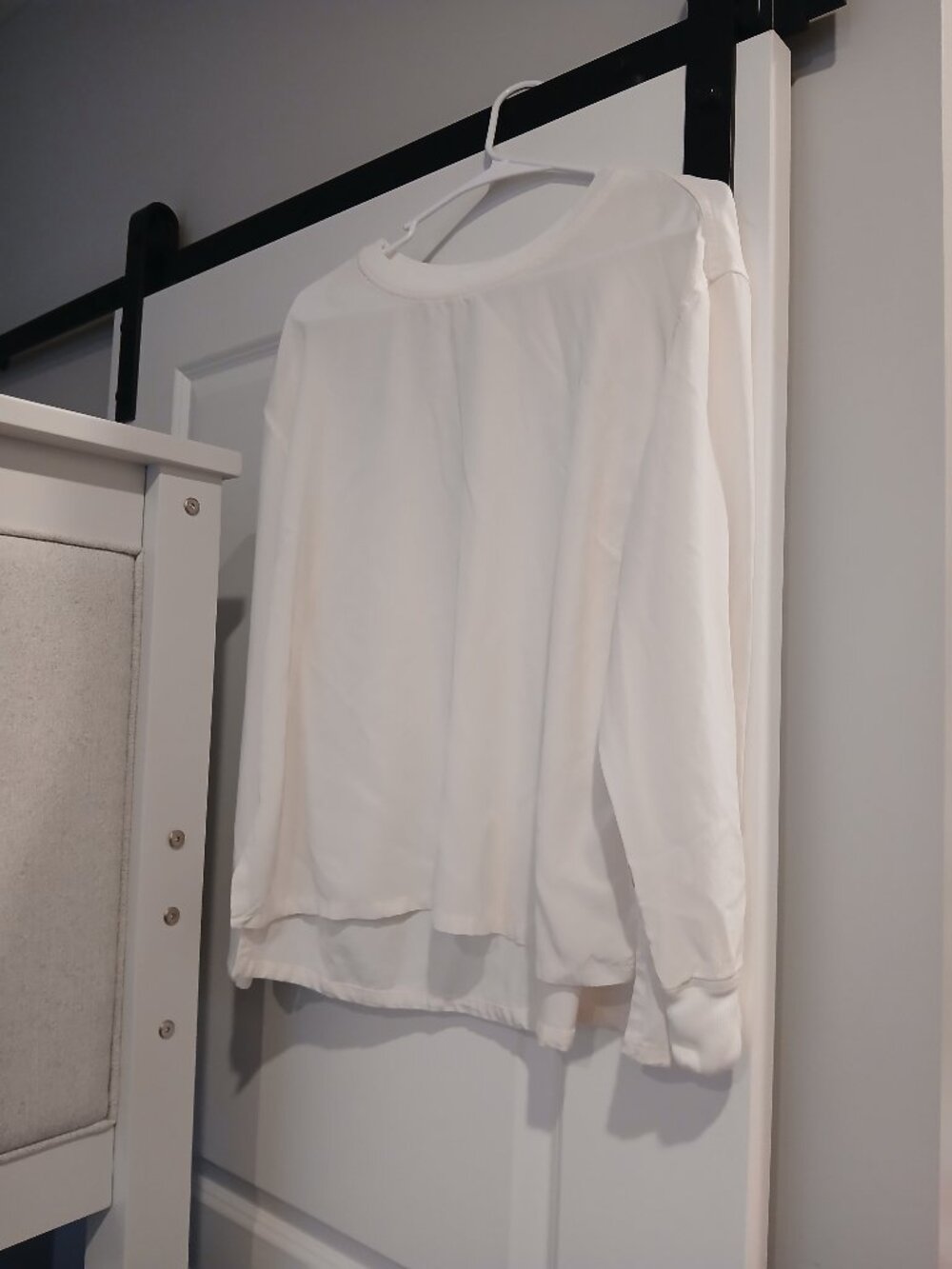 VERY SHEER FRONT AND SLEEVES ATHLETA TOP!
